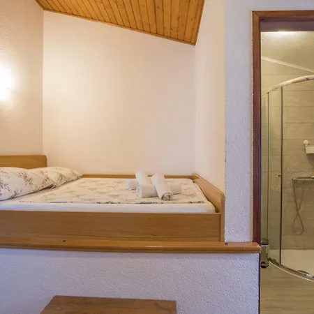Guest House Maslina Gasthuis Umag