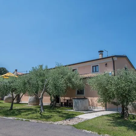 Guest House Maslina